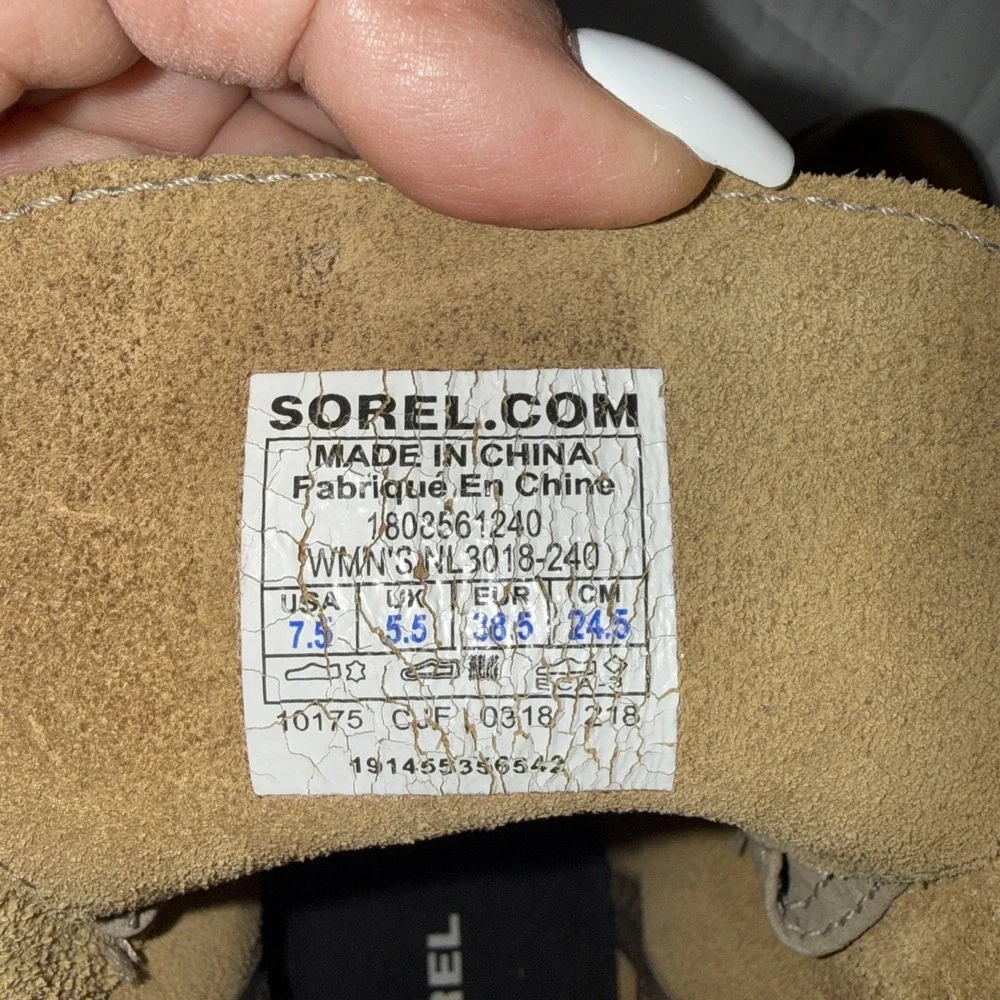 Sorel Joan‎ of Arctic Wedge II Boots, Ash Brown, Women's Size 7.5 US